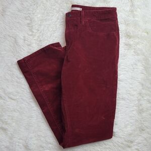 NWOT Levis Women’s Boyfriend Corduroy Pants MidRise Tapered Leg  32x32 Red